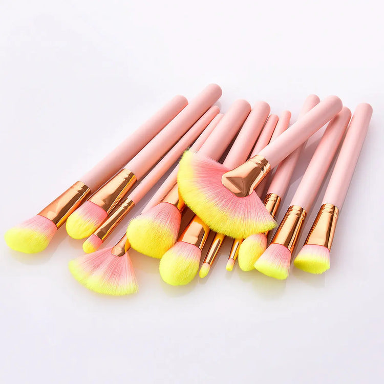 Make-up brushes - LV B&B Shop