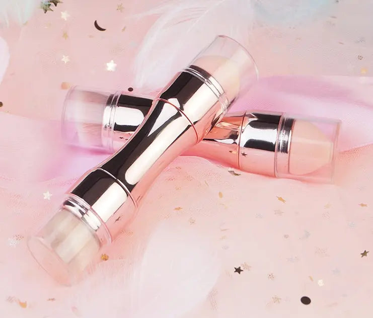 4-in-one  Portable Make up Brush - LV B&B Shop
