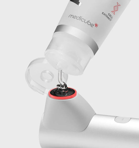 medicube AGE-R HIGH FOCUS SHOT (*It can only be shipped via express service.) 